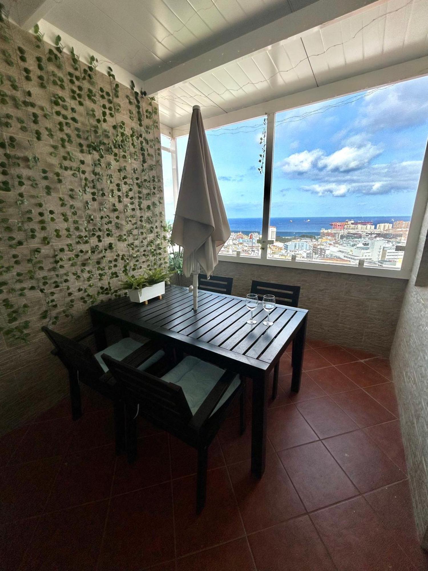 Atico Con Vistas Al Mar Cerca Del Casco Historico Apartment Las Palmas de Gran Canaria Exterior photo